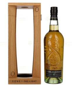 Highland Park: 17 Years THE LIGHT | 0.7L, 52.9% with Wood Box